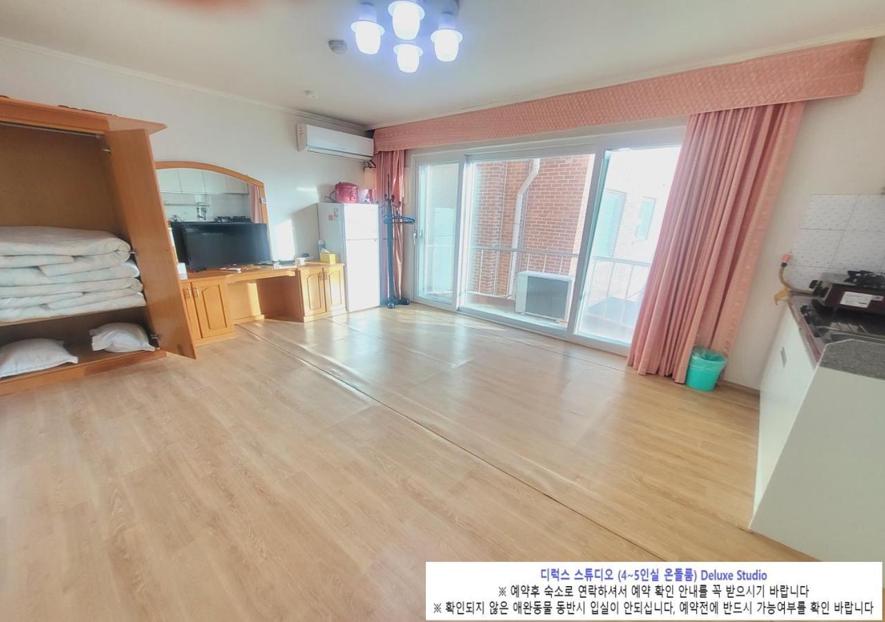 Willa Seaside Minbak Goseong  Zewnętrze zdjęcie